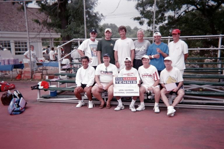 USTA 4.5 Mens Team 2.jpg (81684 bytes)